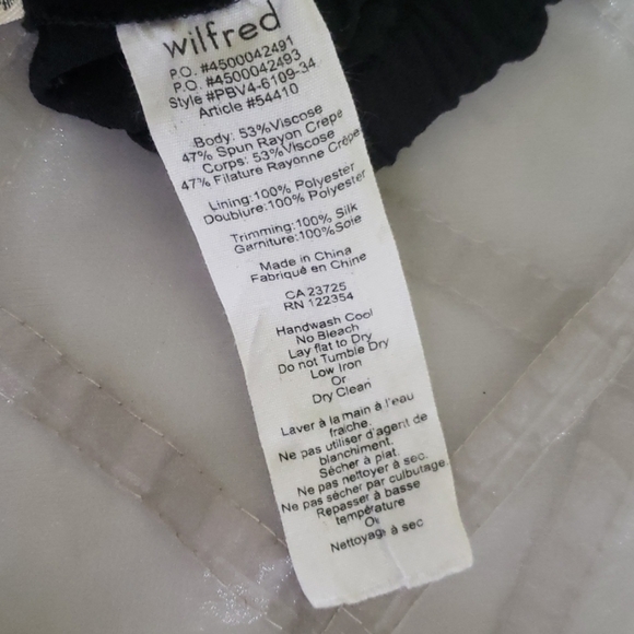 ARITZIA WILFRED BLACK PANTS SMALL - Picture 11 of 16